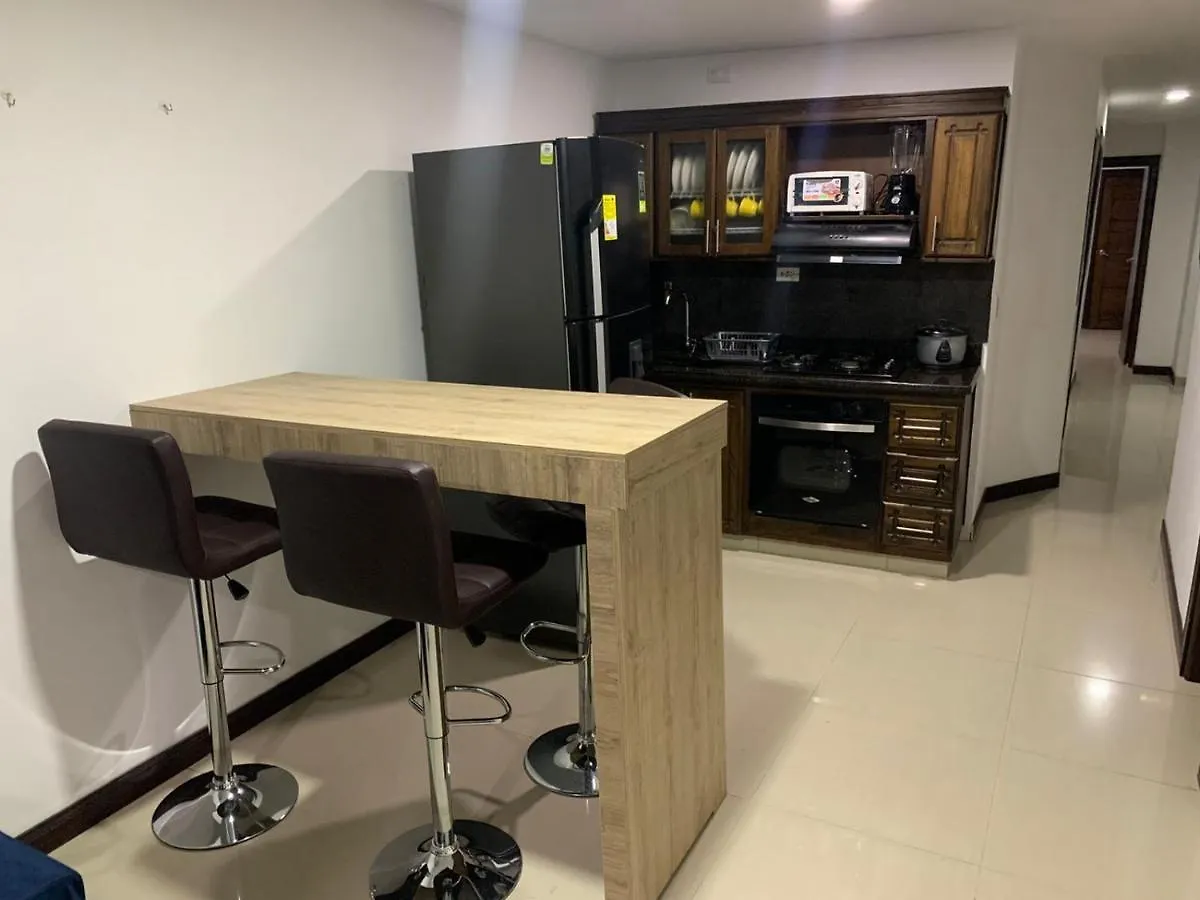 Apartment Medellin Cerca A Plaza Mayor